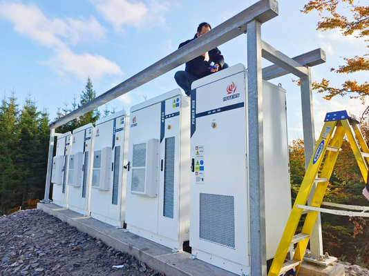 ระบบเก็บพลังงานจากแบตเตอรี่แสงอาทิตย์ 100kw 80kwh 20ft 40ft Lithium Ion Lifepo4 ถังเย็นของเหลว BESS